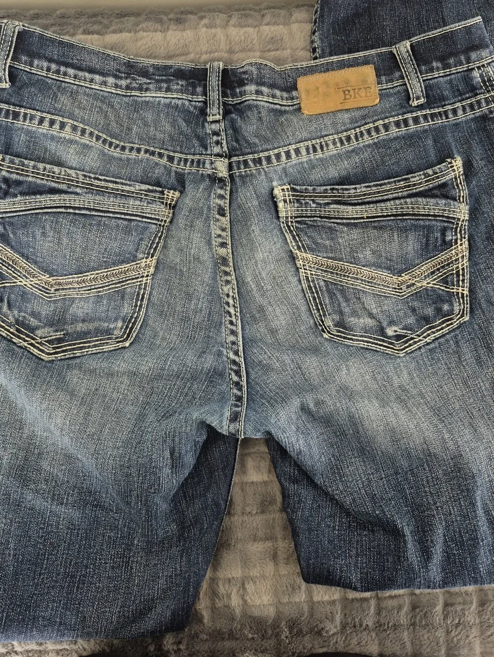 Buckle BKE Derek 34R Bootcut Jeans in Dark Blue Denim